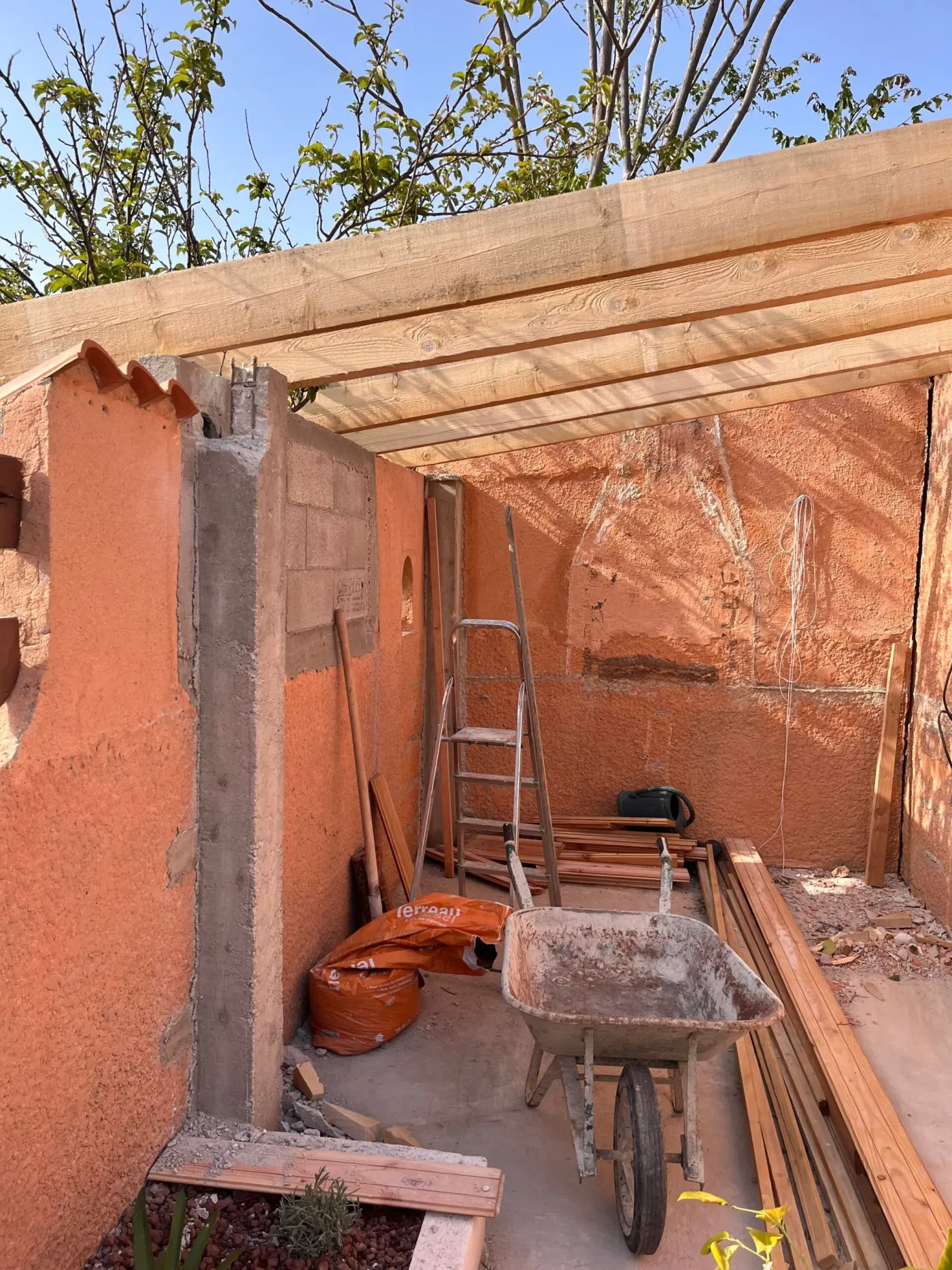 Projet de conception d’un patio et d’une terrasse à Rognac (13) — visuel 11