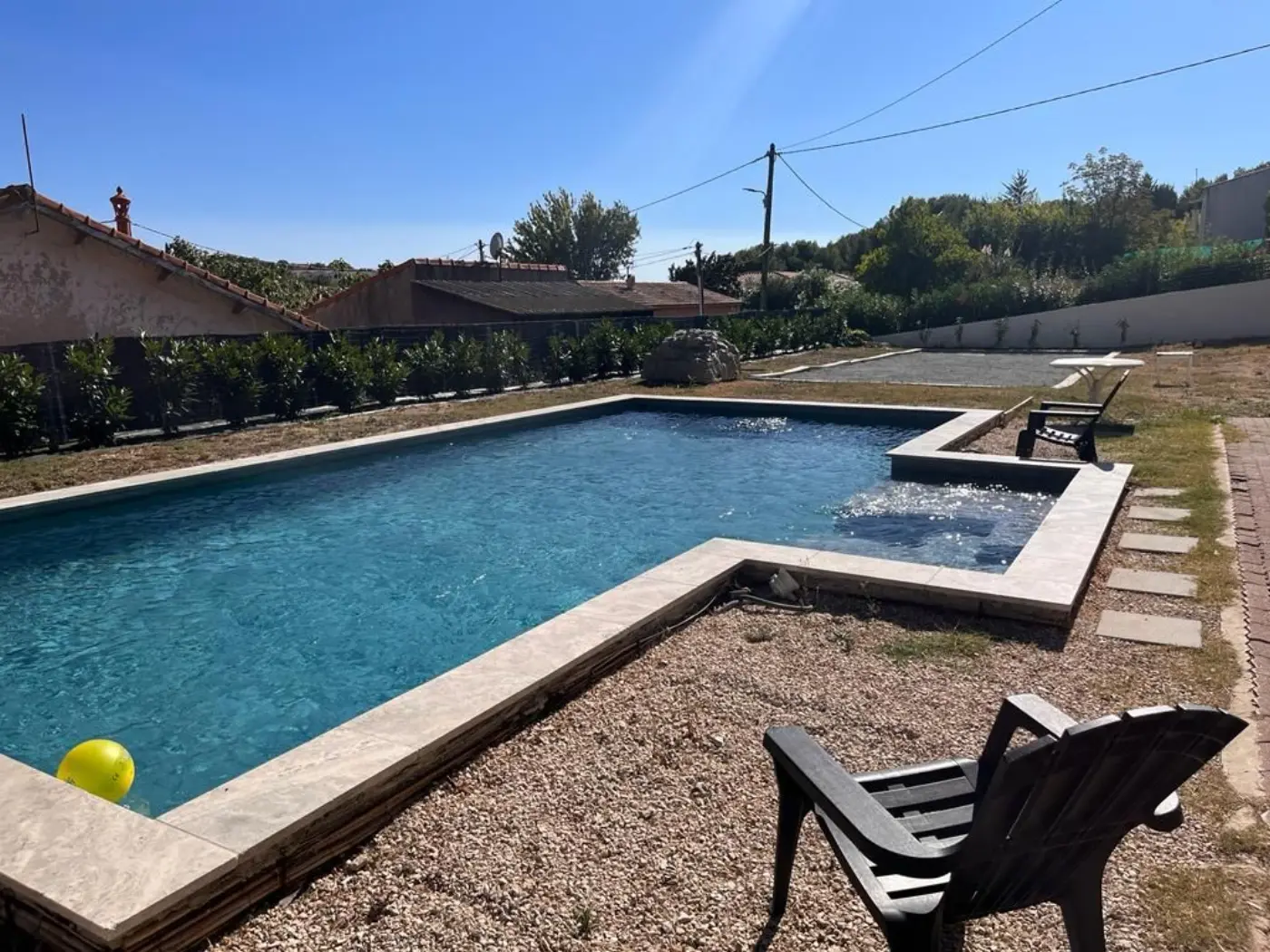 Projet de conception d’un jardin avec piscine et d’un terrain de boules à Martigues (13) — visuel 10