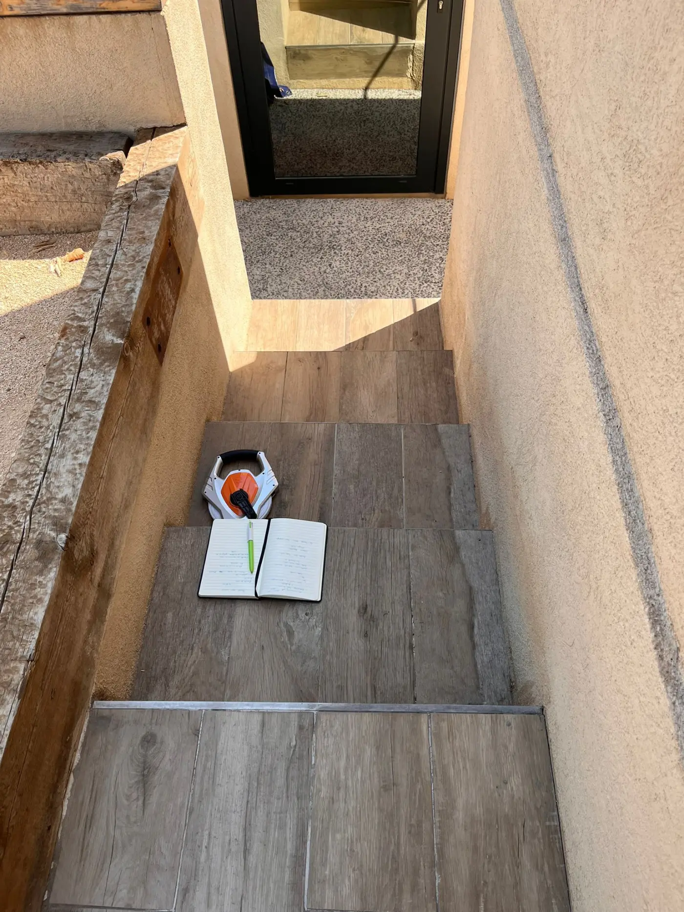 Projet de conception d’une terrasse et d’un terrain de pétanque à Martigues (13) — visuel 7