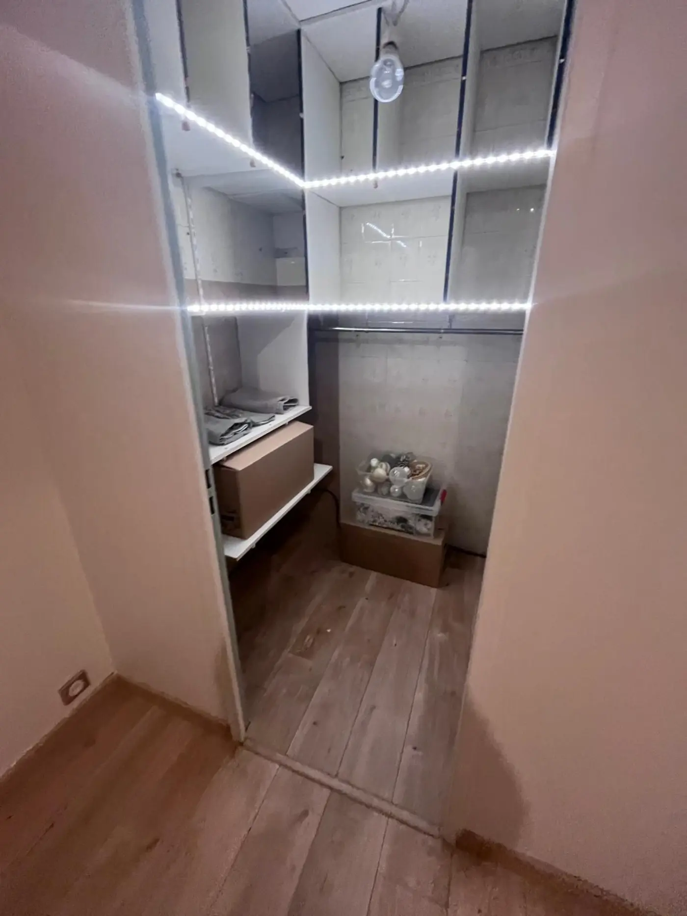 Projet de conception d’une suite parentale avec salle de bain ouverte à vitrolles (13) — visuel 7