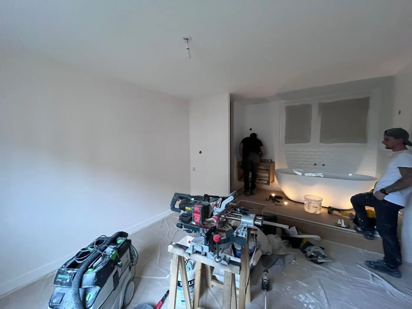 Projet de conception d’une suite parentale avec salle de bain ouverte à vitrolles (13) — visuel 17