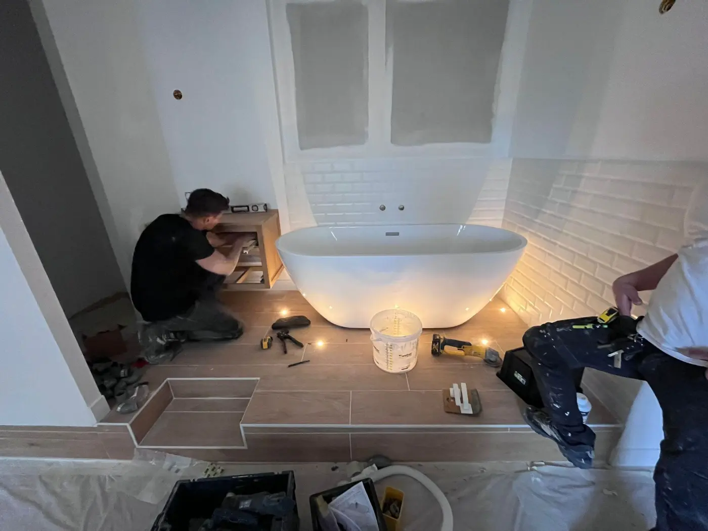 Projet de conception d’une suite parentale avec salle de bain ouverte à vitrolles (13) — visuel 18