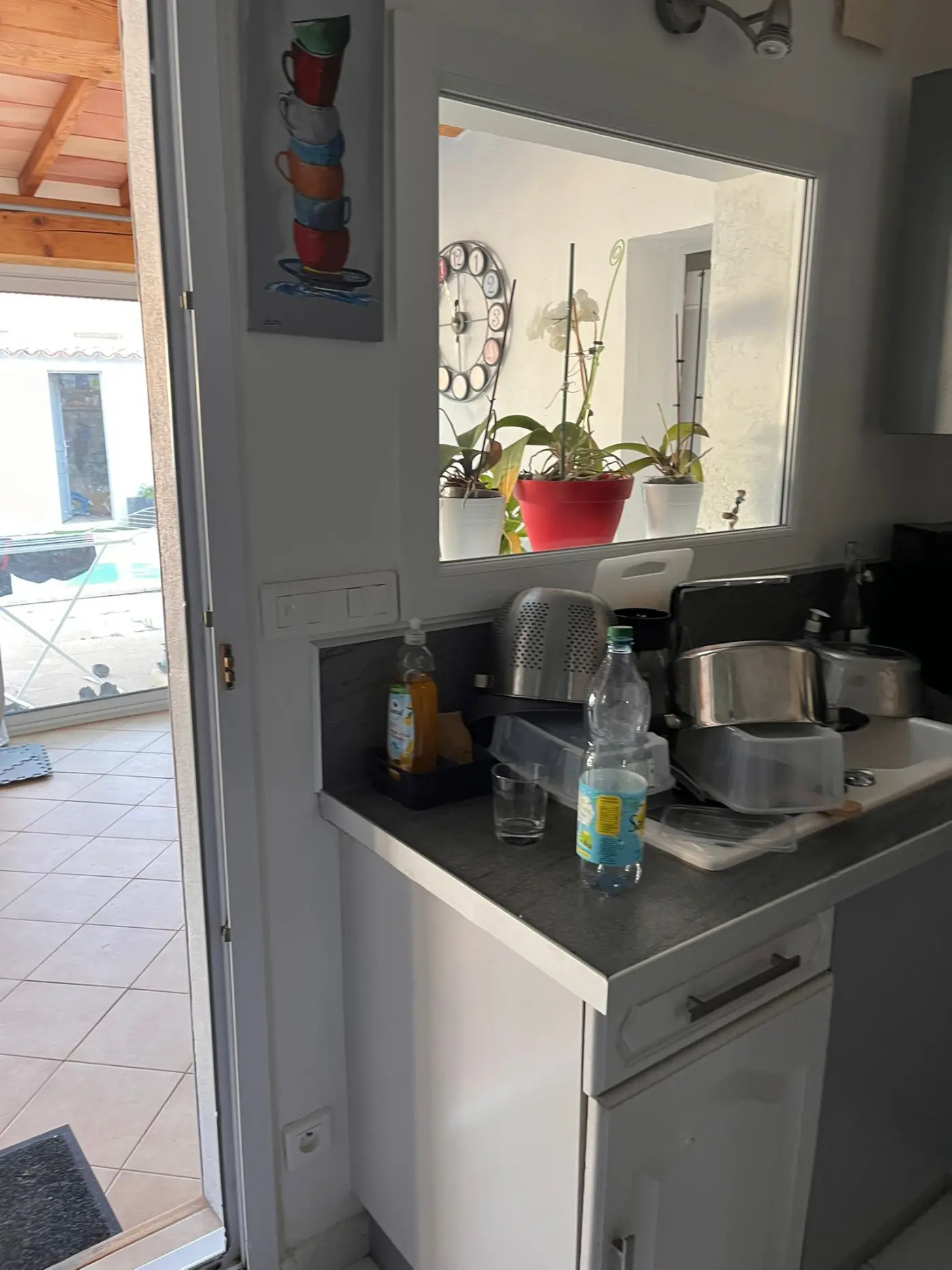 Projet de conception d’une cuisine ouverte sur la salle de vie à Saint Mitre Les remparts (13) — visuel 6