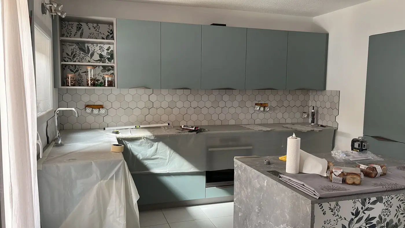 Projet de conception d’une cuisine ouverte sur la salle de vie à Saint Mitre Les remparts (13) — visuel 14